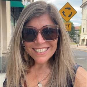 Meet your Posher, Marissa